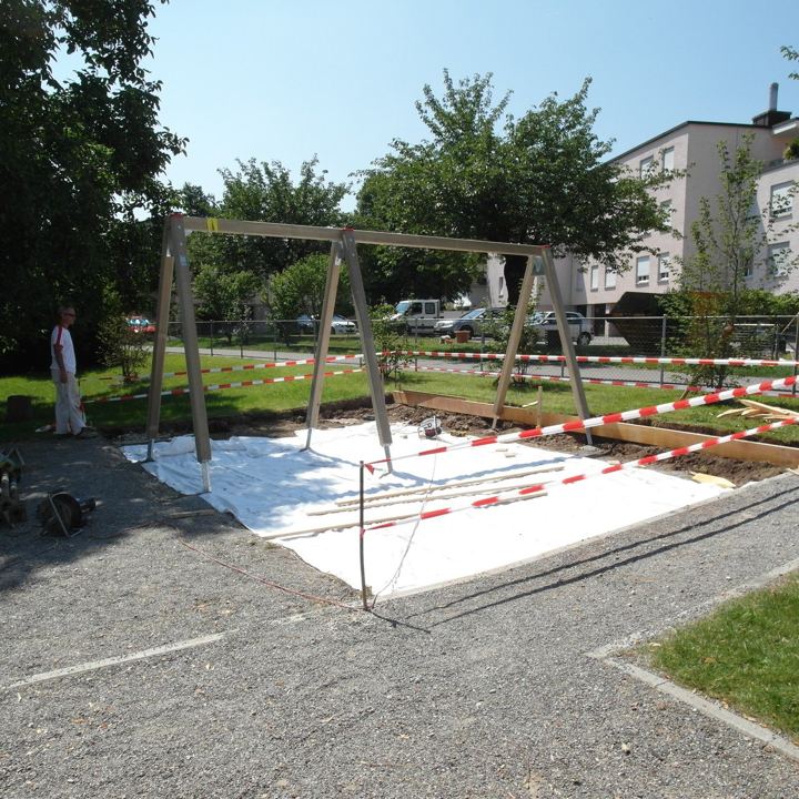Umgebungsarbeiten, Spielplatz